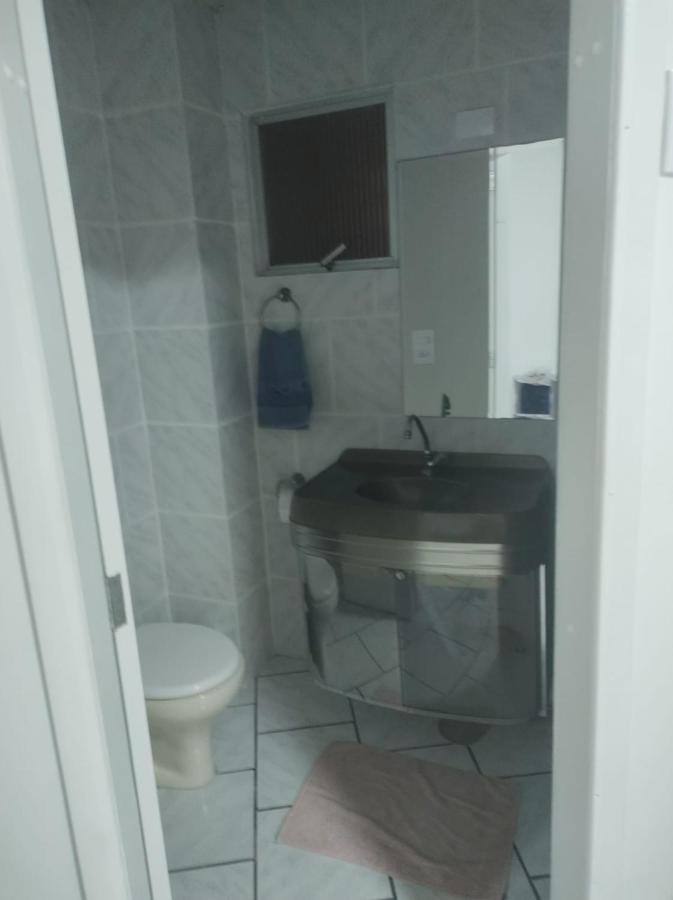 Apartamento amplo pé na areia - Itapema 180m da Praia Exterior foto